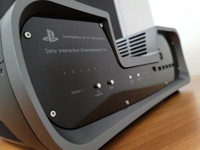 На eBay был замечен девкит PlayStation 5 стоимостью в 247 тысяч рублей